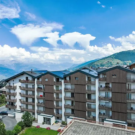 Les Genets 131c By Interhome