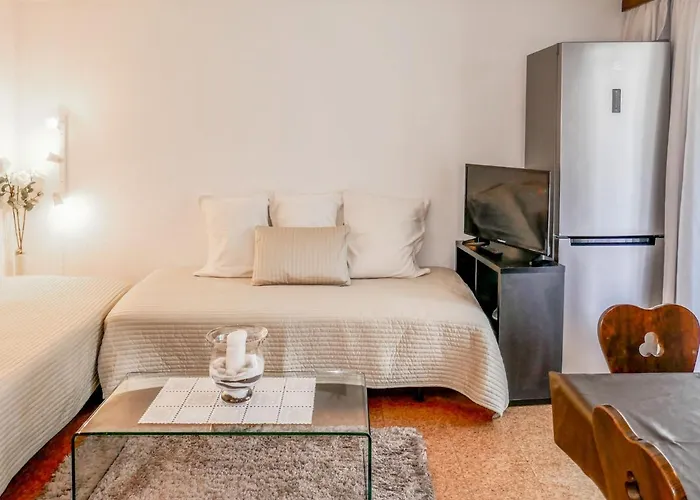 Les Genets 131c By Interhome ננדה